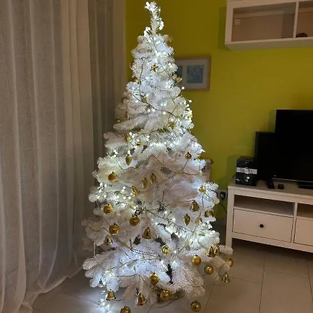 Tranquil Duplex Sitges, Sea Views, Private Parking, Terrace