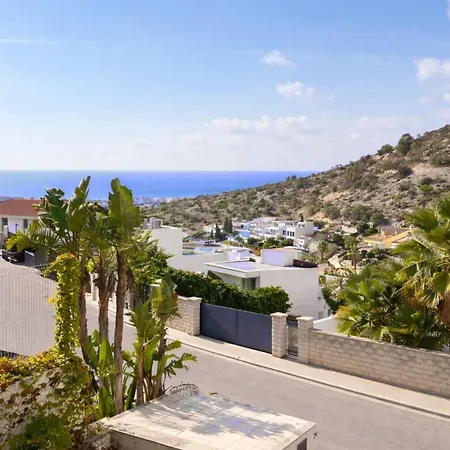 Lägenhet Tranquil Duplex Sitges, Sea Views, Private Parking, Terrace
