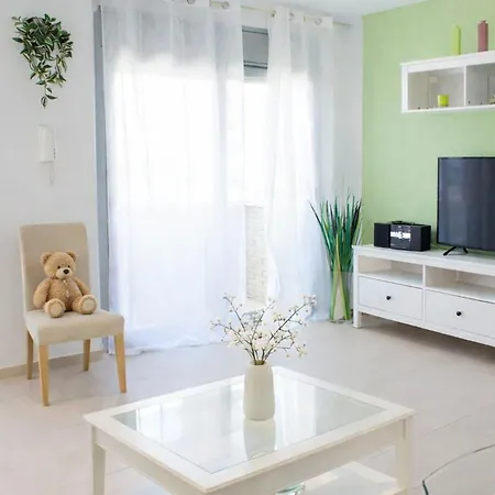 公寓 Tranquil Duplex Sitges, Sea Views, Private Parking, Terrace
