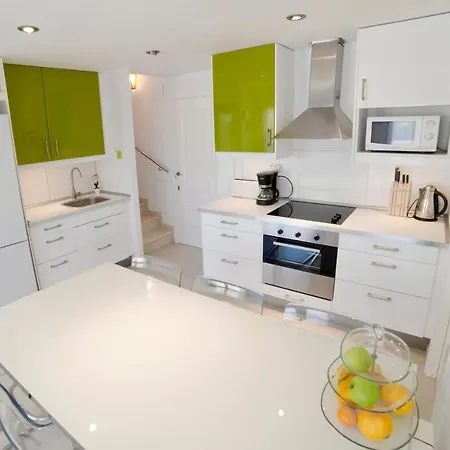 Tranquil Duplex In Sitges, Barcelona,sea Views, Parking, Terrace * Sitges